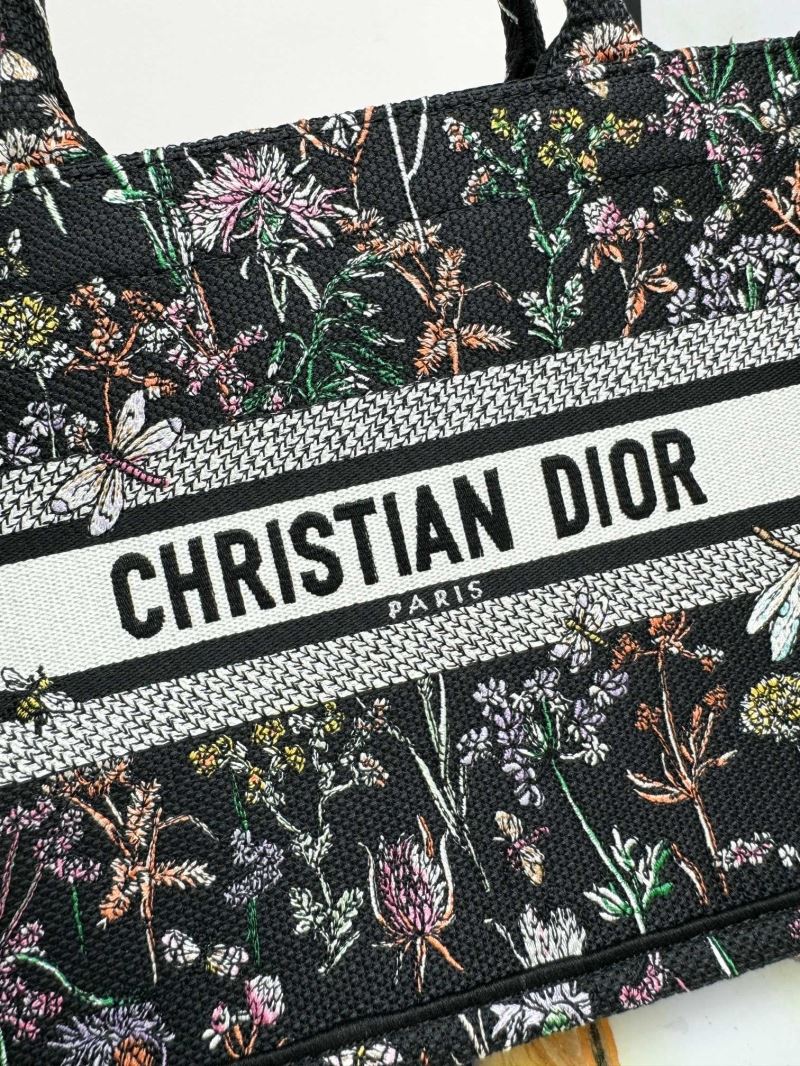 chr1st1an D10r shopping bags